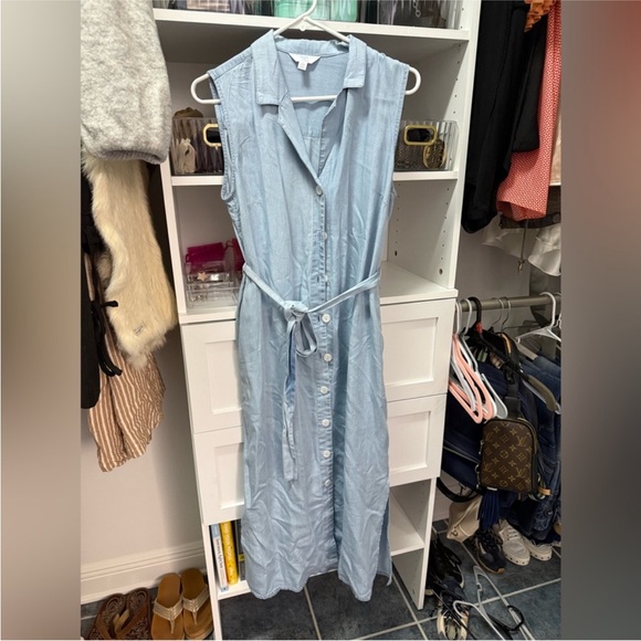 Time and Tru Dresses & Skirts - Time and Tru Light Blue Sleeveless button up Maxi Dress 4-6
